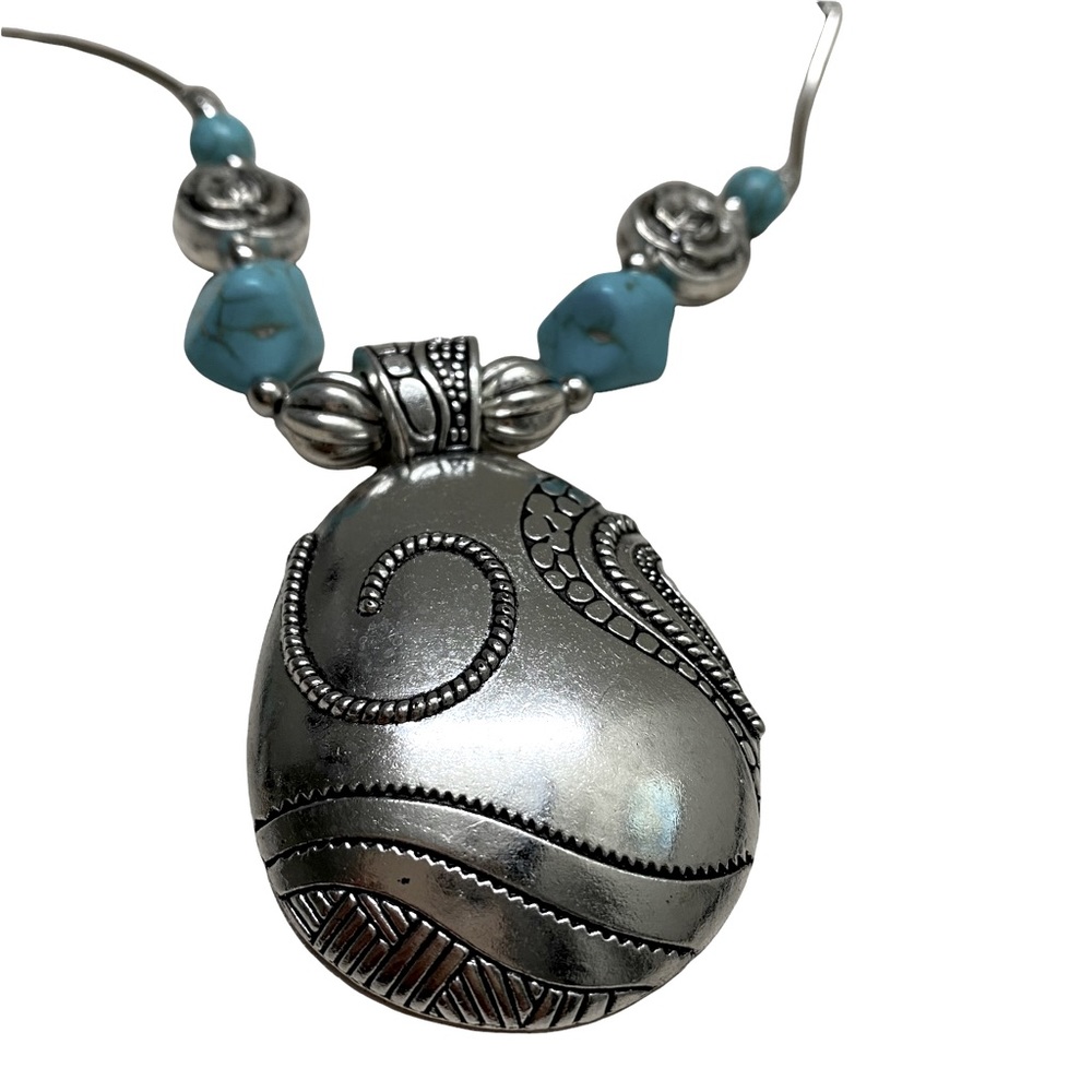 24 HRS ONLY - Silver Turquoise  Necklace - Turquoise Stone - Vintage Sty…